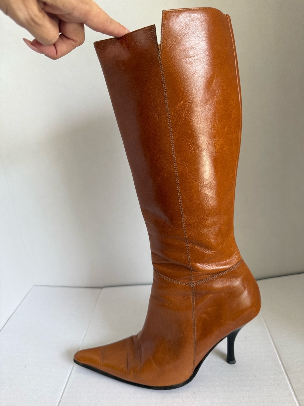 Italian 39 Gorgeous Tall Pointed Leather Boots Classic Cognac Brown-READ - Picture 2 of 14